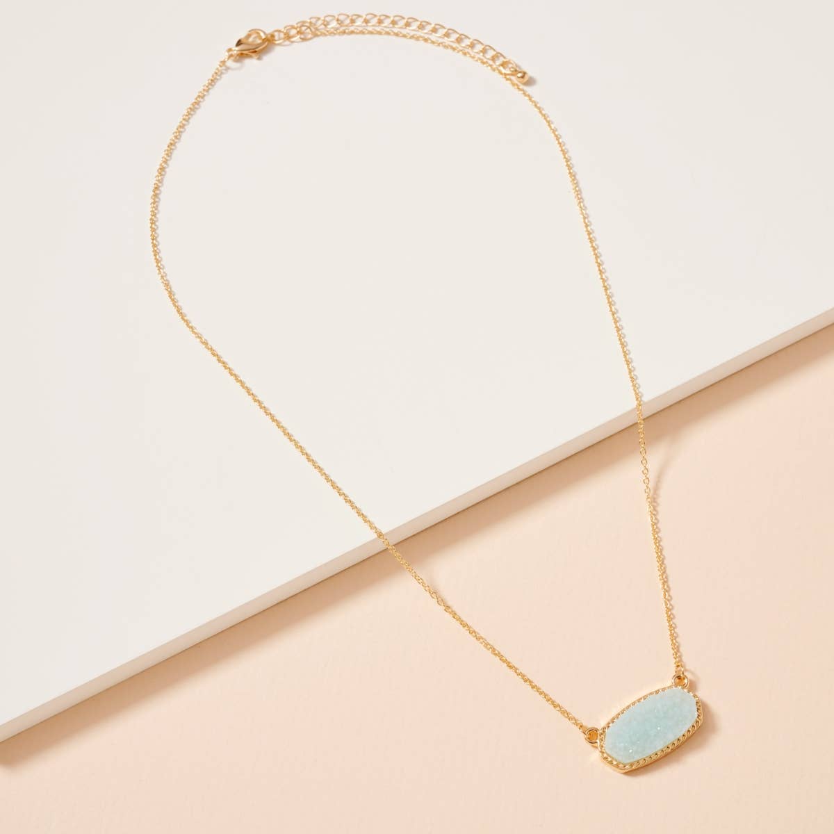 Druzy Stone Charm Short Necklace